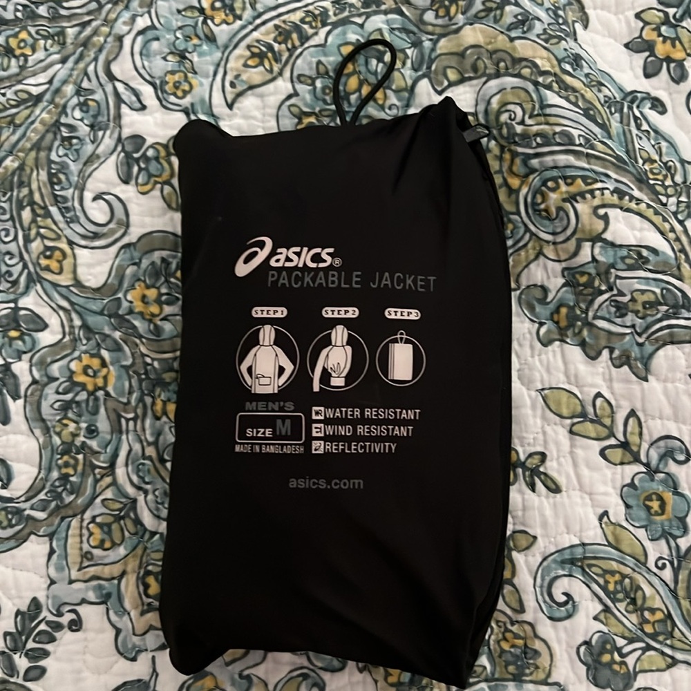 Asics Packable Jacket - image 7